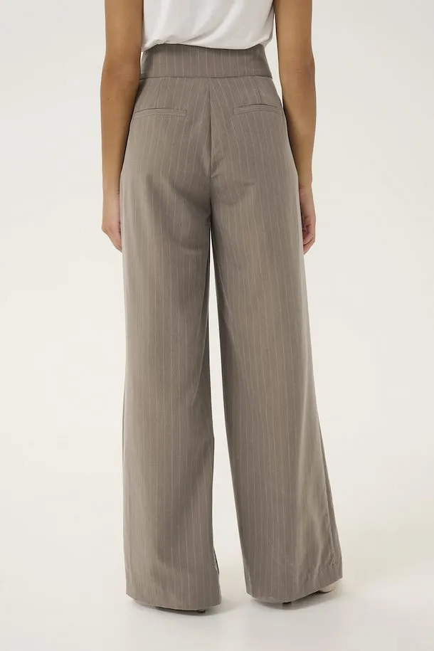 Annamary Trouser in Timber Wolf