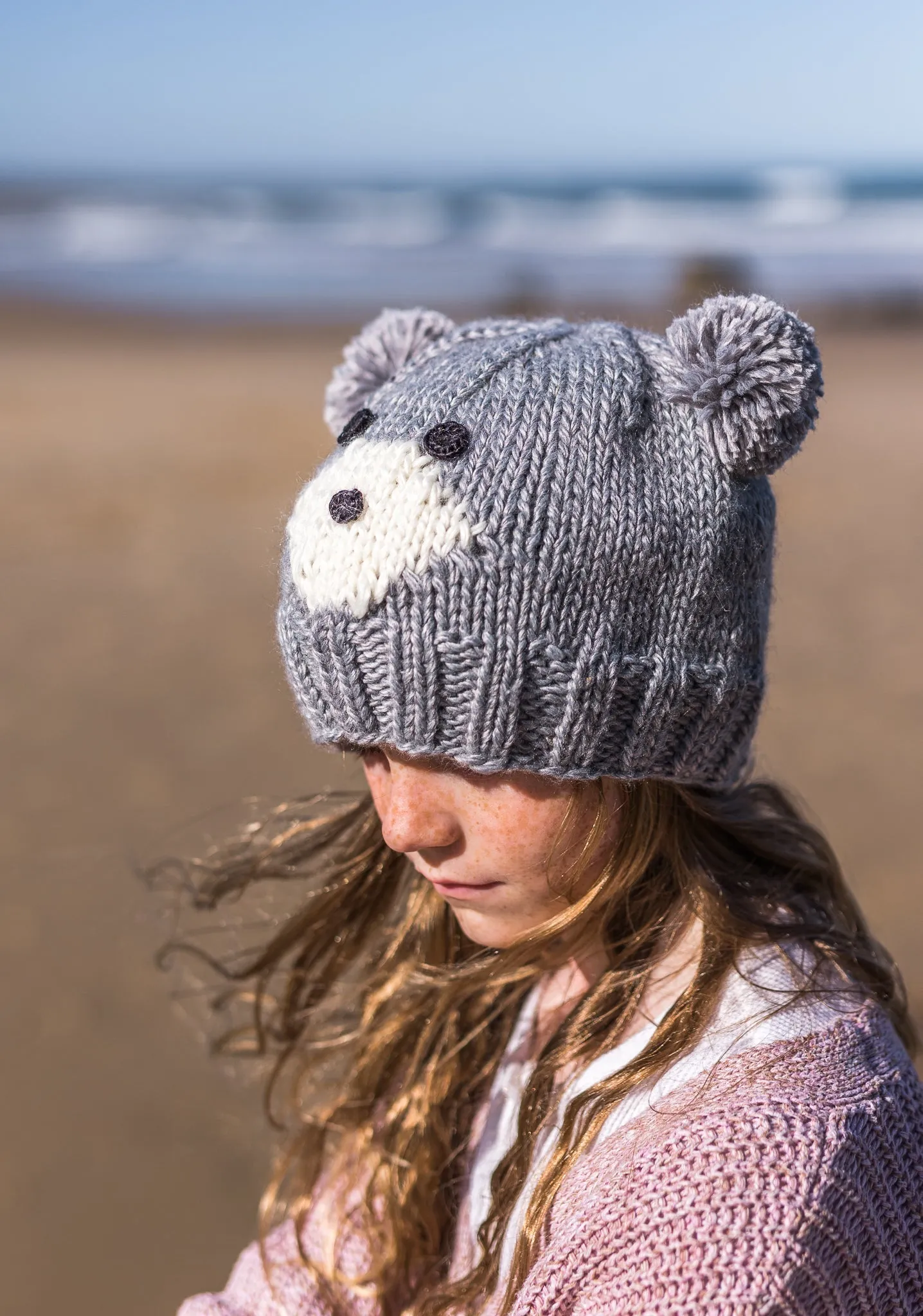 Bear Face Beanie Grey