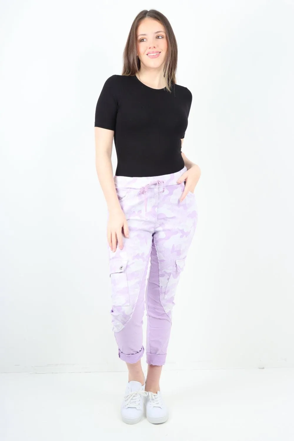 Cargo Pockets Printed Trousers