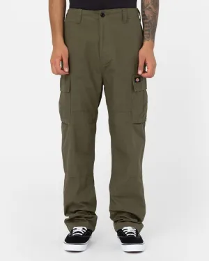 Eagle Bend Trousers in Military Green