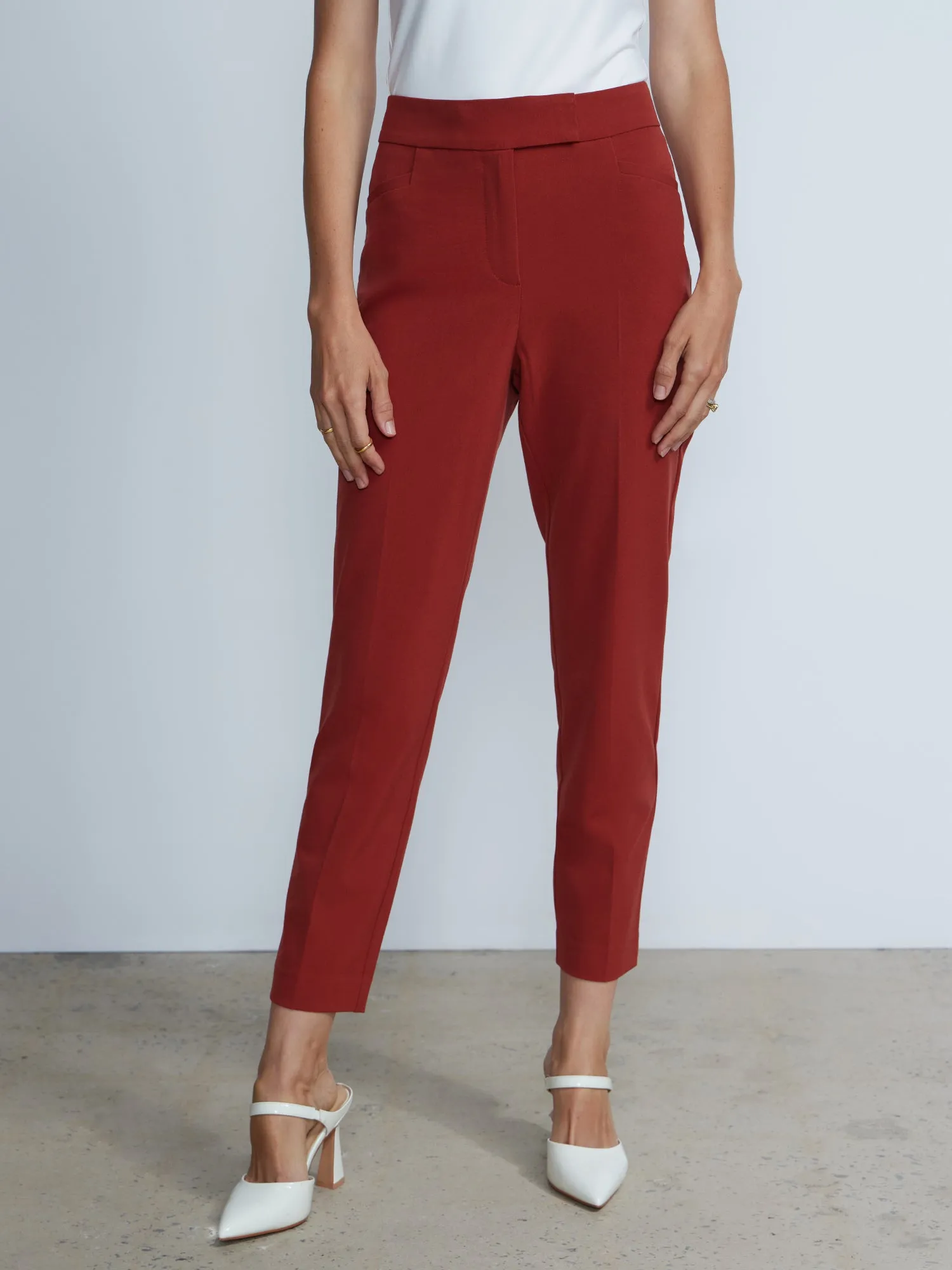 Essential Stretch High Rise Straight Leg Pant