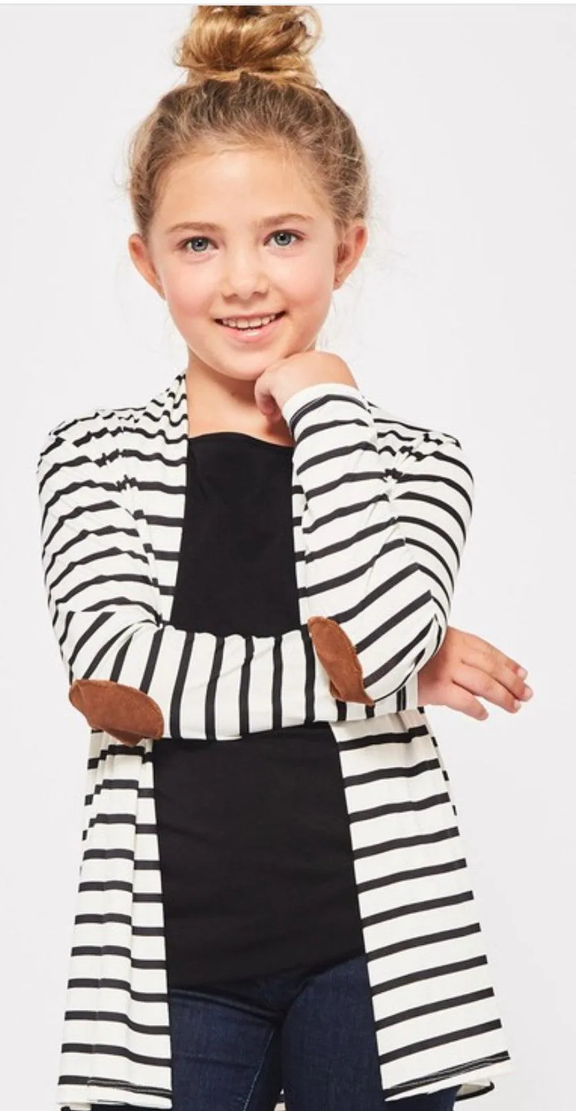 Girls’ Casual Cardi in Cream and Black