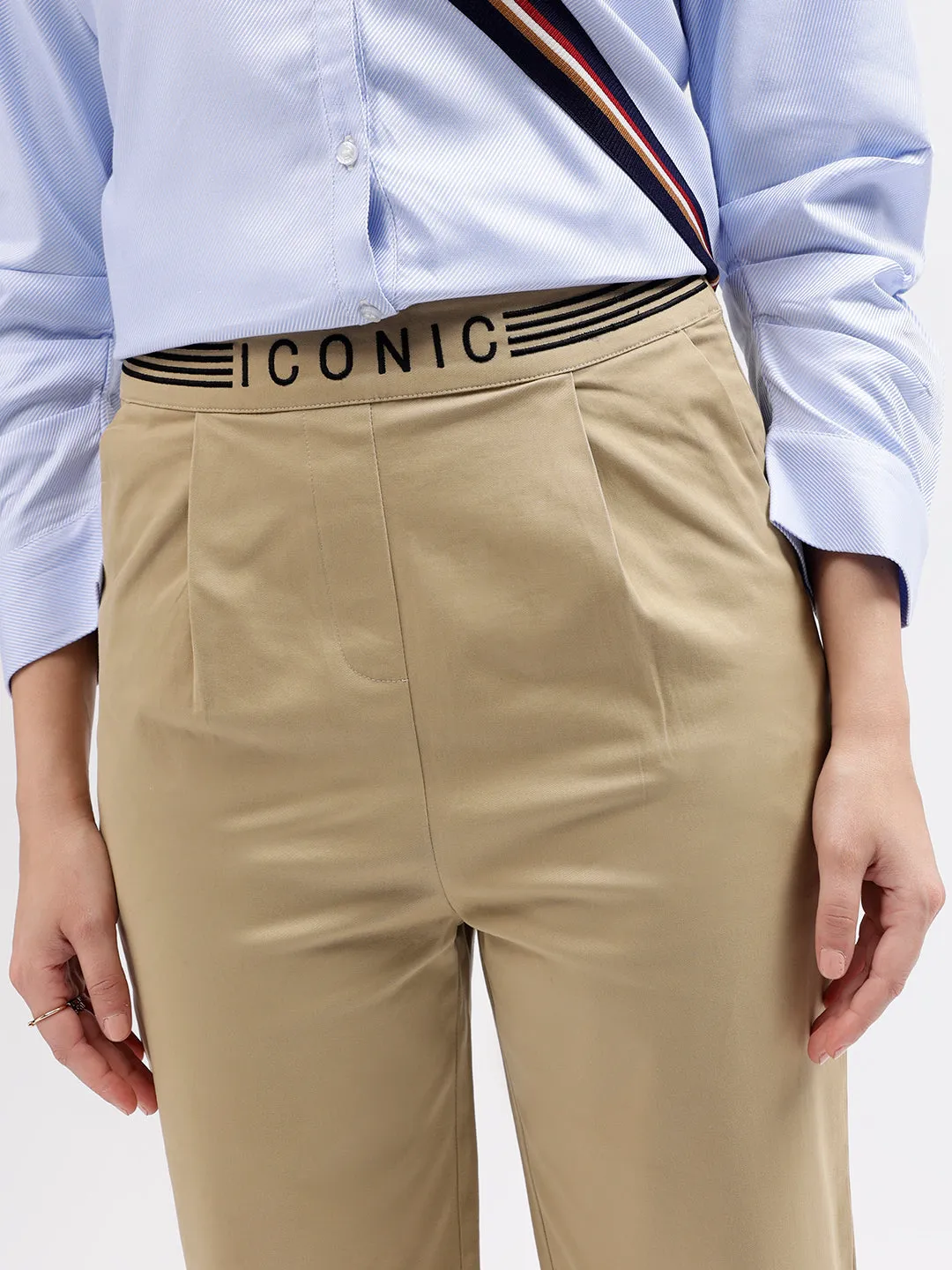 Iconic Women Khaki Solid Regular Fit Mid-Rise Trouser