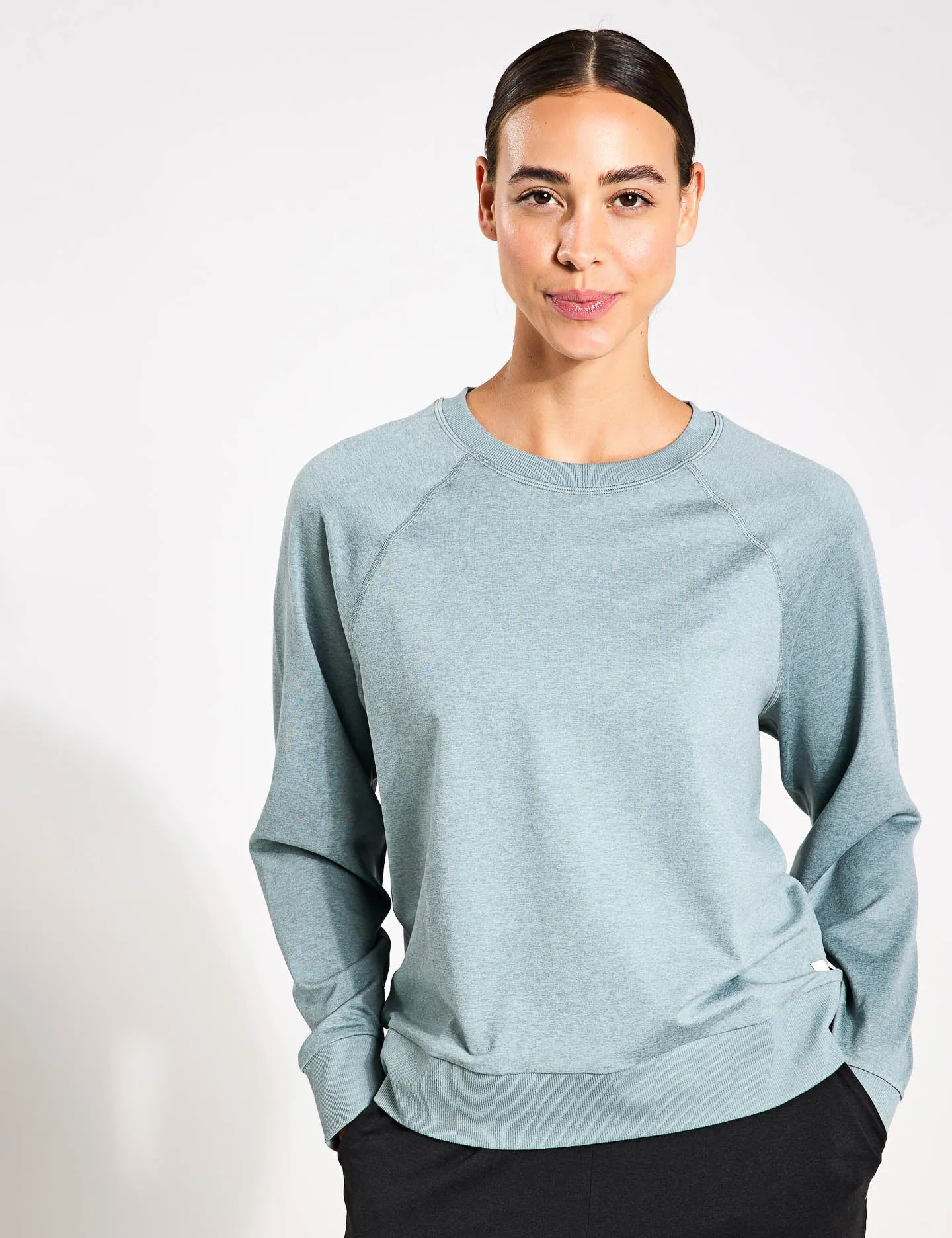 Long-Sleeve Halo Crew - Vintage Pistachio Heather