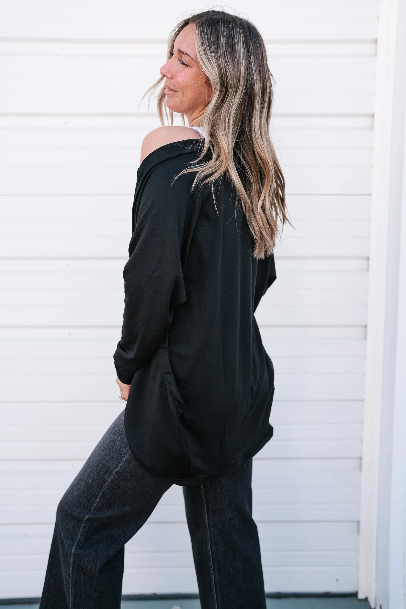 Onyx Everyday Cardigan